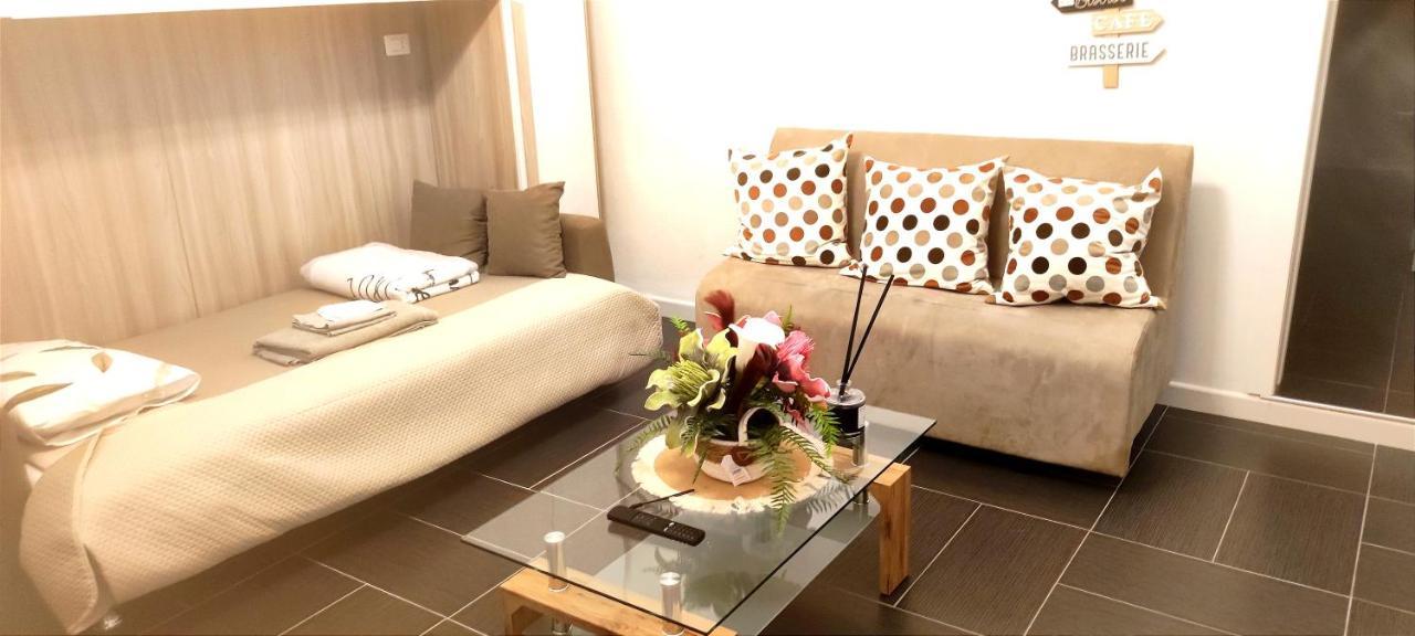 Dimora Falcone Appartement *